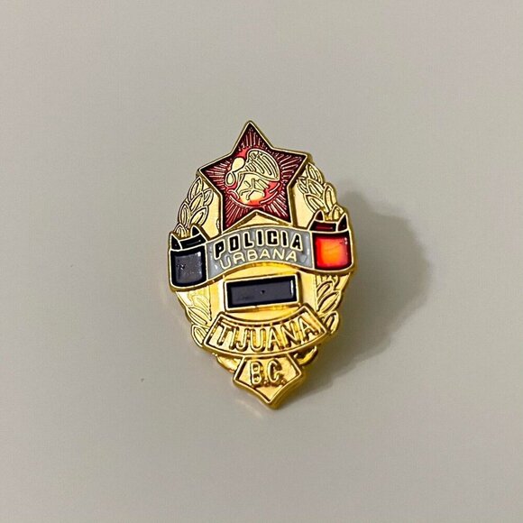Policia Urbana Tijuana Mexico Pin - Picture 3 of 7